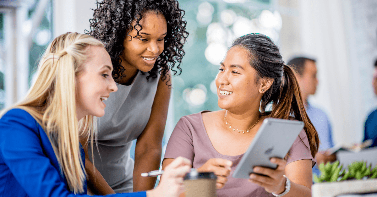 teacher–paraeducators working together